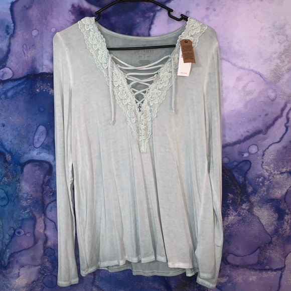 American Eagle Outfitters Tops - ⭐️NWT American Eagle lace tie long sleeve⭐️